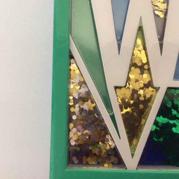 BATH AND BODY WORKS 3D GLITTER GIFT BOX WISH - Picture 9 of 14